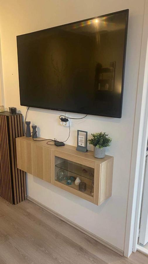 Appartement Bergone à Njarthvik Extérieur photo